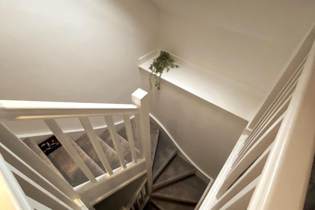 3Bed House With Parking Short Walk To Bath Centre Villa Exterior photo